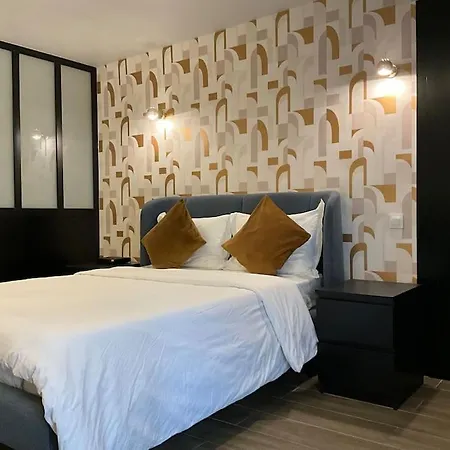 Ks Near Station Gare Du Nord And Gare De L Est Apartmán *