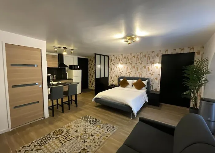 Ks Near Station Gare Du Nord And Gare De L Est