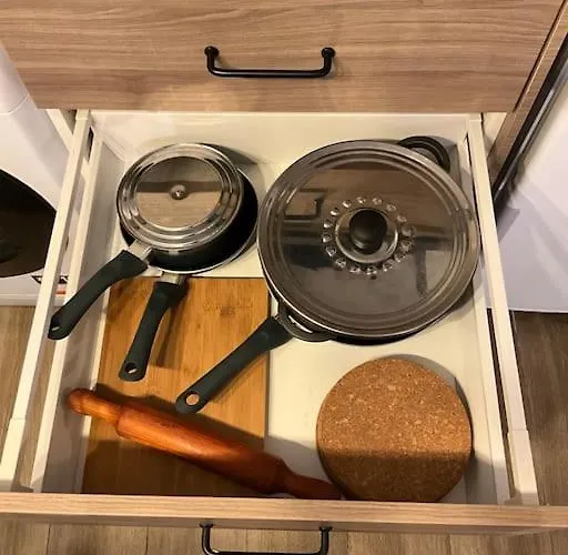 아파트 Ks Near Station Gare Du Nord And Gare De L Est 파리